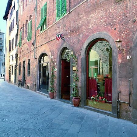 Piccolo Hotel Puccini Lucca Exterior photo