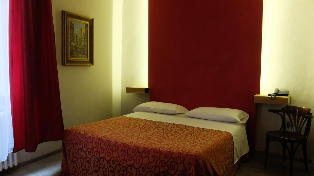 Piccolo Hotel Puccini Lucca Room photo